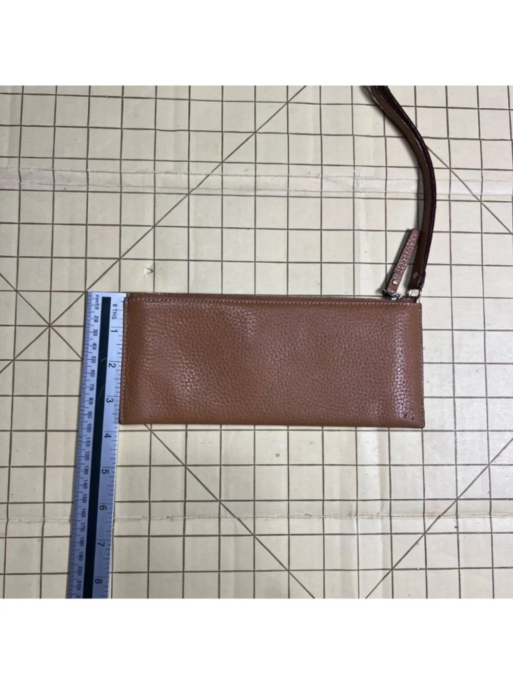 Kate Spade New York Brown Leather Wristlet Clutch With Polka Dot Lining Zip Clos - Picture 5 of 5